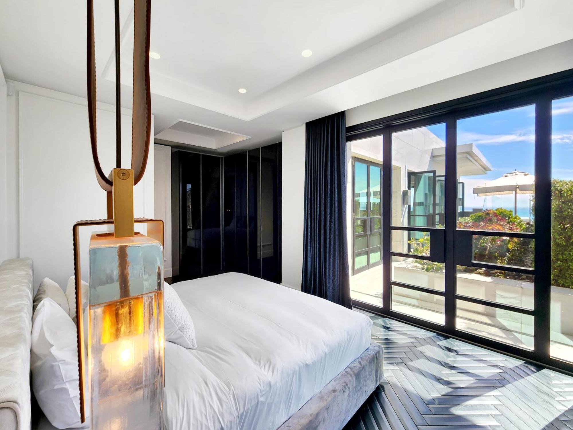 Aurum Presidential Penthouse