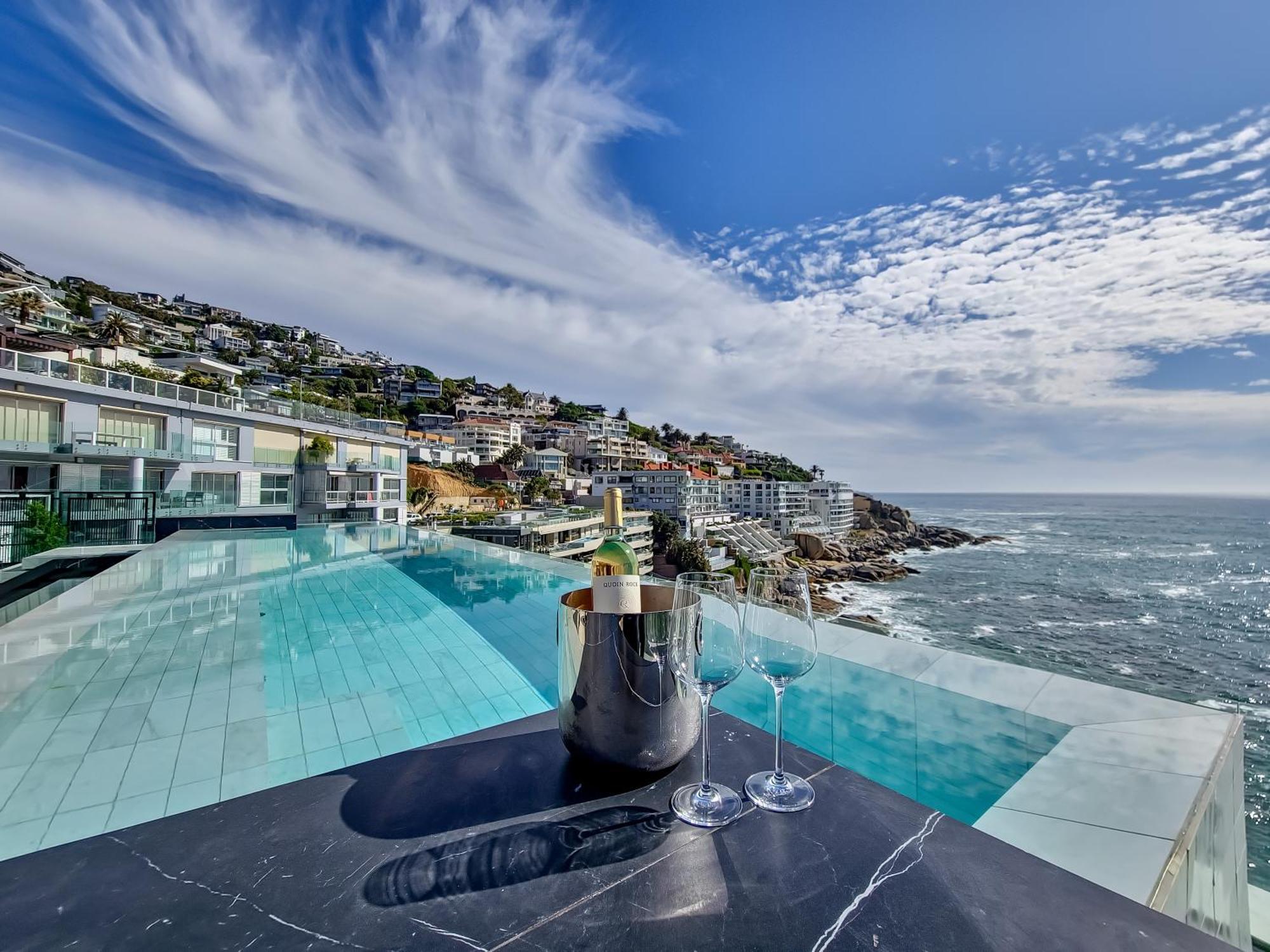 Aurum Presidential Penthouse *