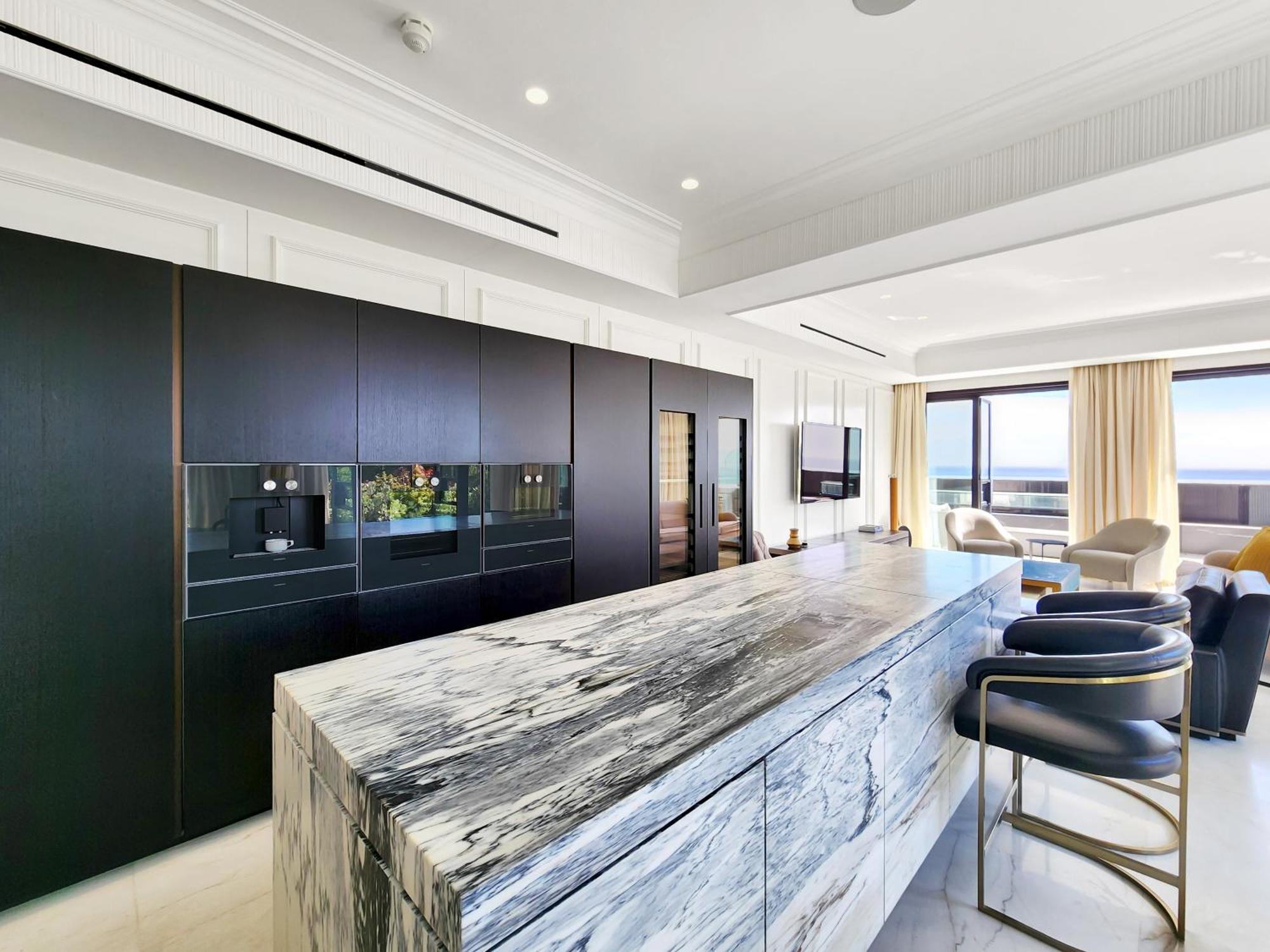 Aurum Presidential Penthouse Apartment